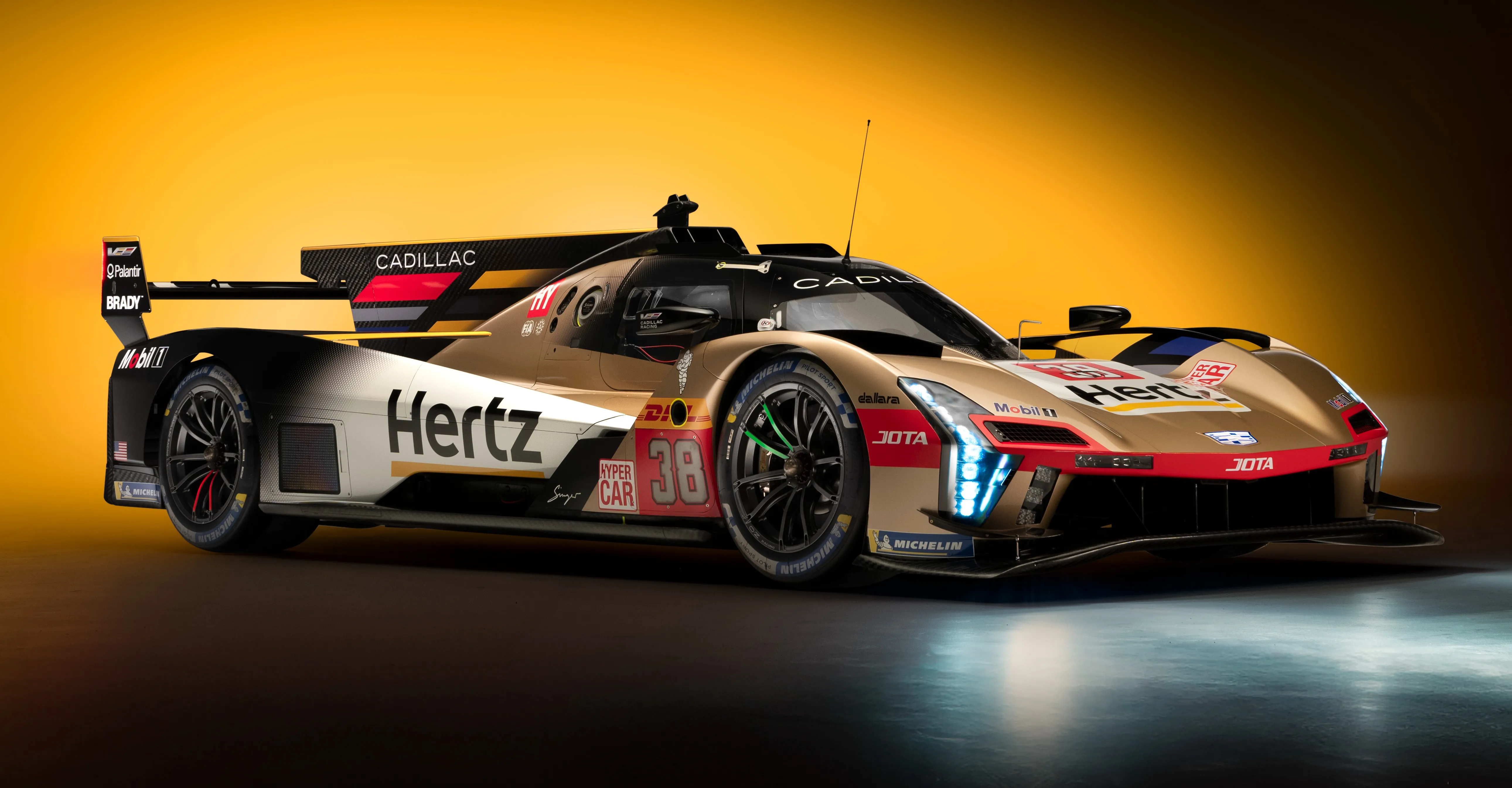 38 - Cadillac JOTA - Bamber / Bourdais / Button